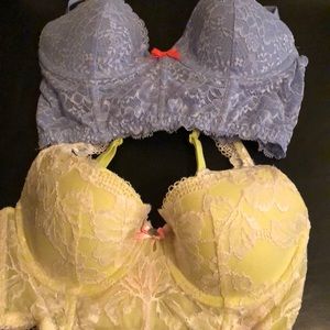 Victoria Secret 2/$30 (32C)